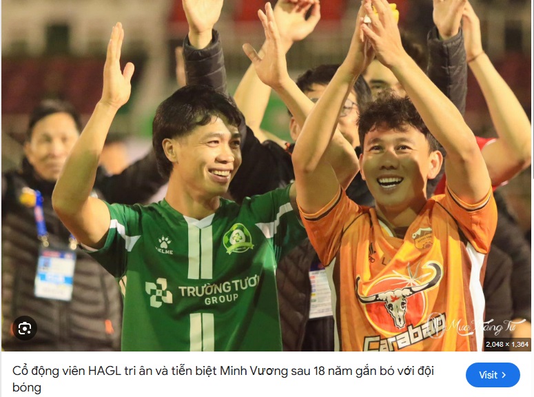 Cổ động viên HAGL tri ân và tiễn biệt Minh Vương sau 18 năm gắn bó với đội bóng. Nguồn: HAGL FC