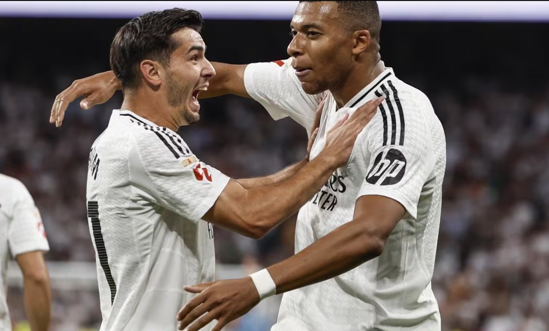Kylian Mbappe và Brahim Diaz hiện là hai tiền đạo duy nhất khỏe mạnh của Real Madrid cho trận đấu cuối tuần với Real Sociedad. Nguồn: Real Madrid Training